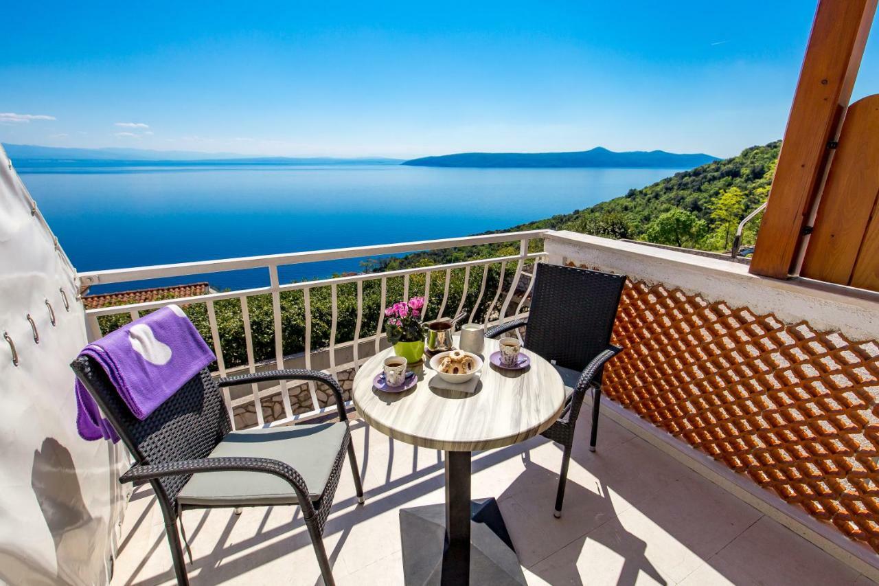 Apartments Davor Moscenicka Draga Bagian luar foto